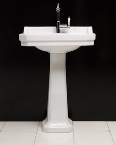 Раковина Belbagno Trevi подвесная BB135L 60x50
